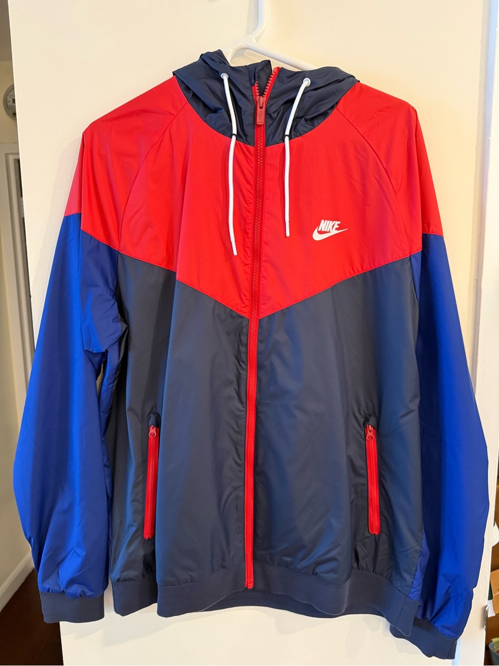 Nike Men's Colorblock Windbreaker Jacket - Red / Navy / Blue